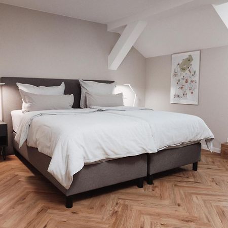 Dom Apartment III - Modern & Zentral Mit Kostenfreiem Parkplatz 富尔达 外观 照片