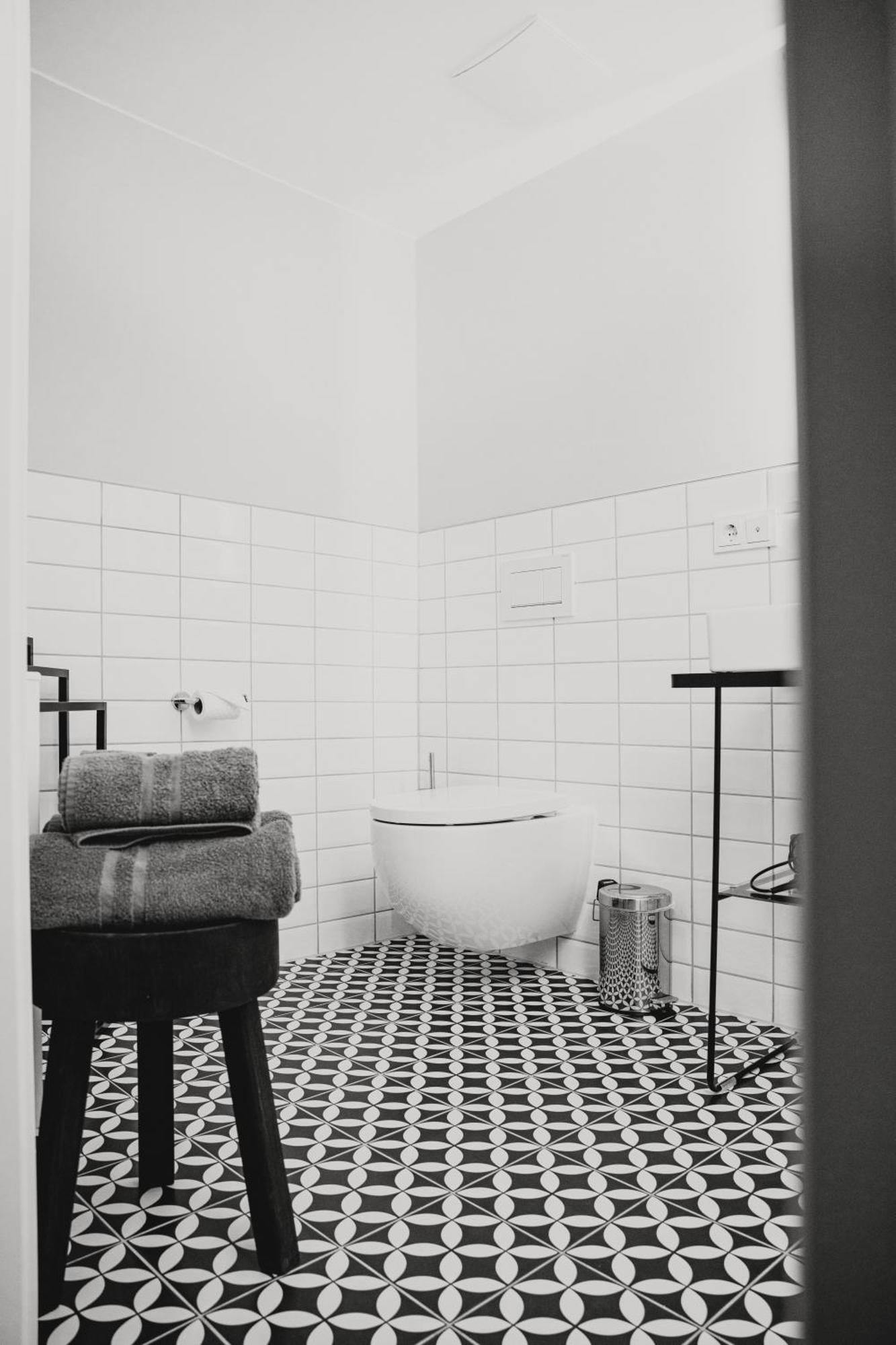 Dom Apartment III - Modern & Zentral Mit Kostenfreiem Parkplatz 富尔达 外观 照片