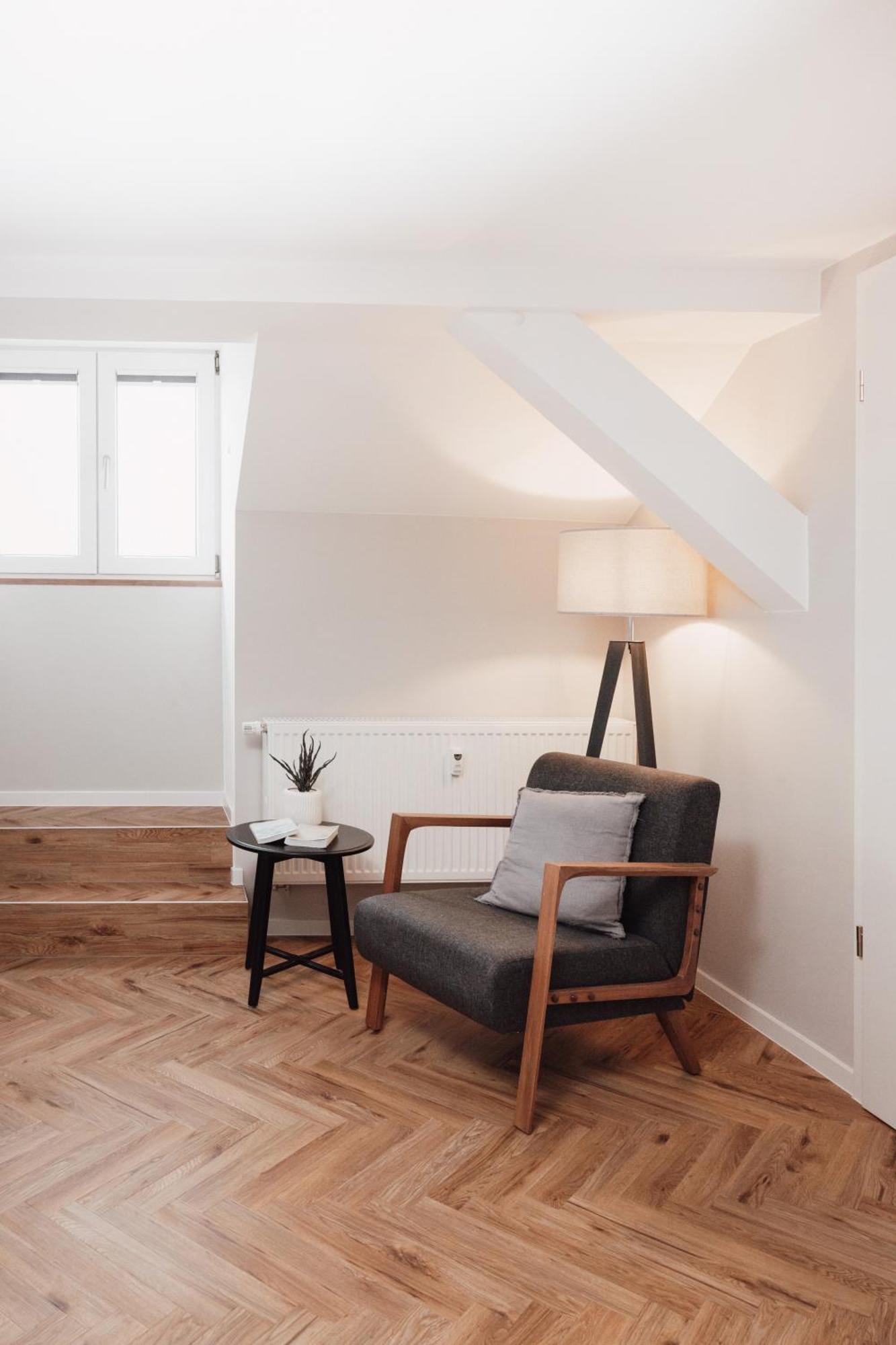 Dom Apartment III - Modern & Zentral Mit Kostenfreiem Parkplatz 富尔达 外观 照片